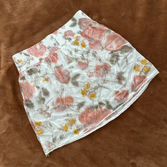 UNKNOWN Patterned Skirt - Picture 2 of 2